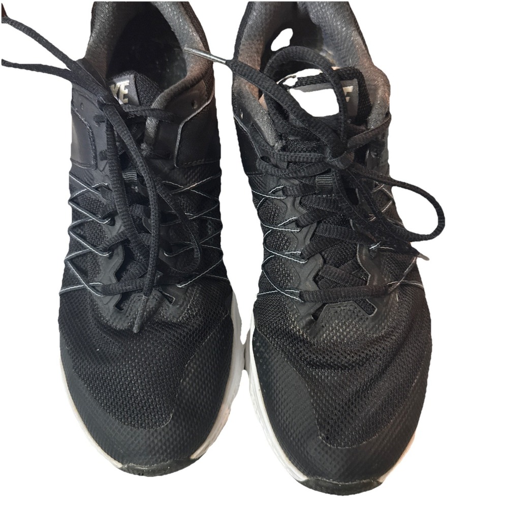 Nike Air Relentless 6 running‎ Shoes White/Black Sneakers Size 9